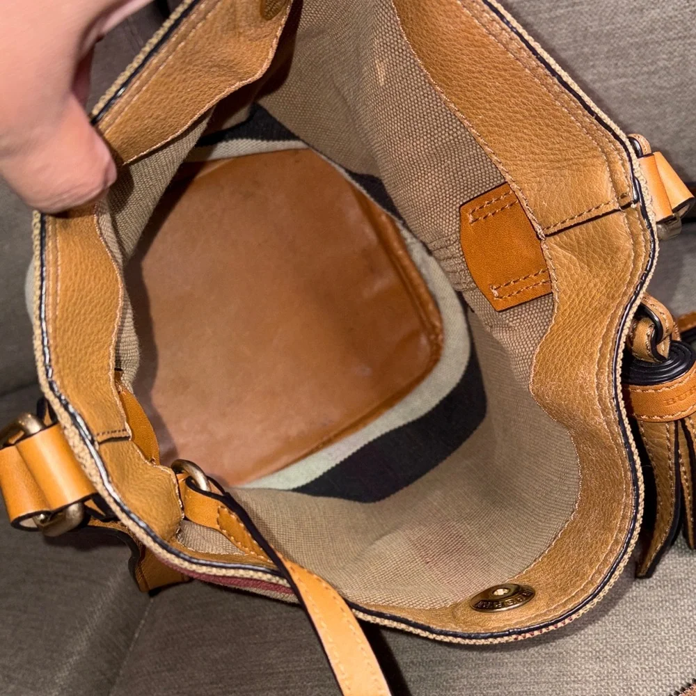 Burberry Ashby House Check Canvas Bucket Crossbody Leather Trim and Tassel - Picture 9 of 15